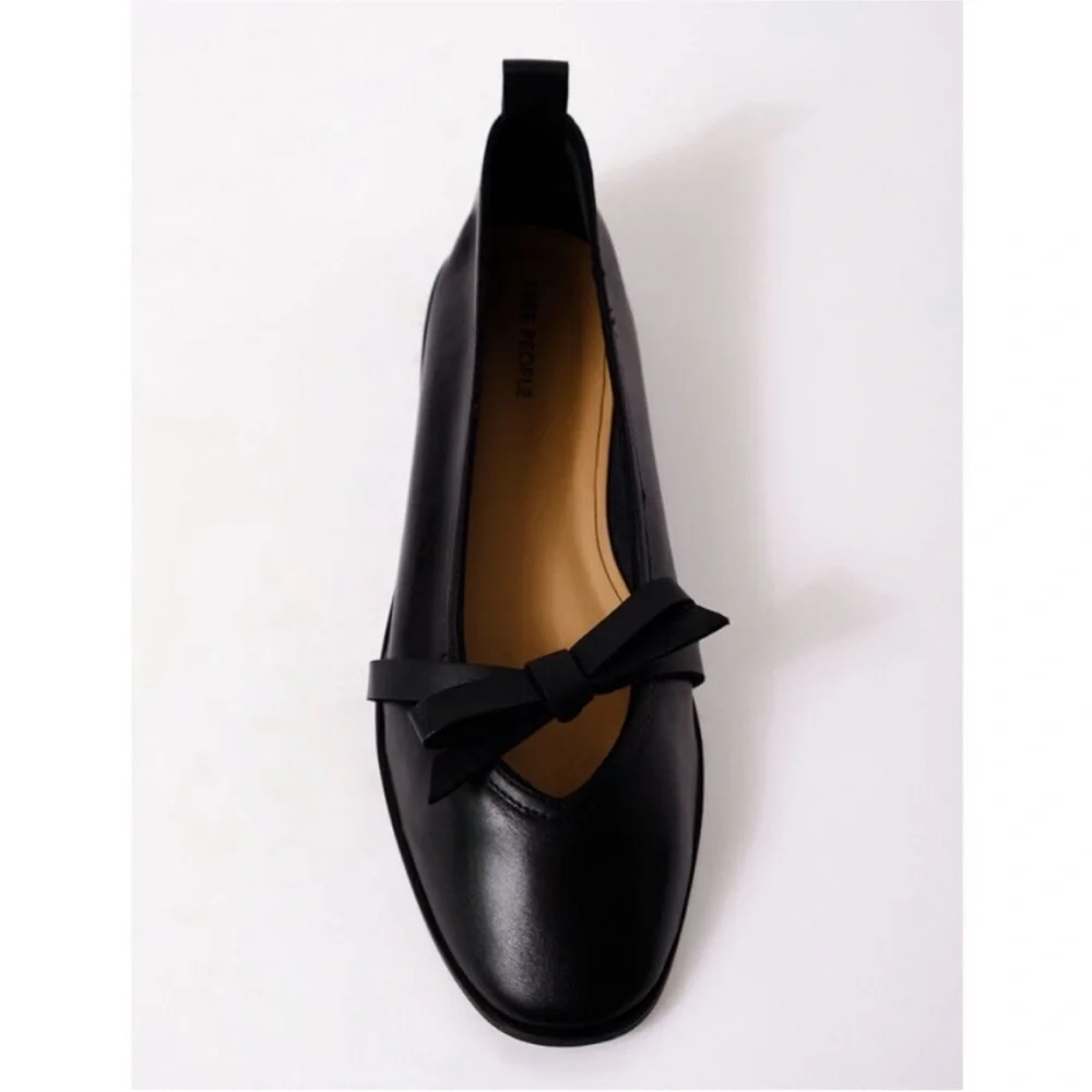 NIB FREE PEOPLE Mania Bow Ballerina Flats Black Leather. Size 8 - Picture 4 of 11